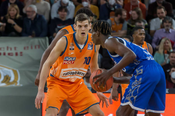 以来都以灵 以来都以灵