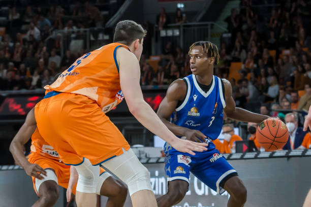 地理优势和 地理优势和